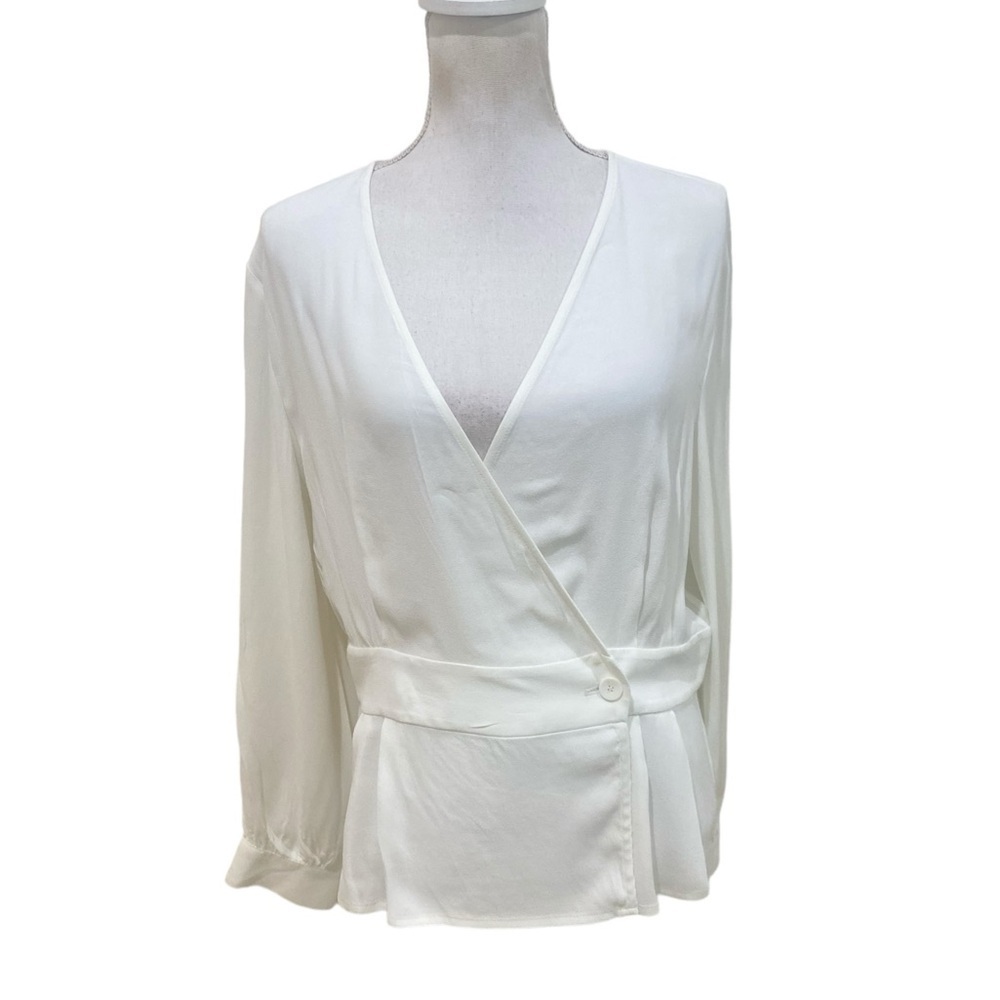 Leith off white viscose peplum blouse v neckline size large